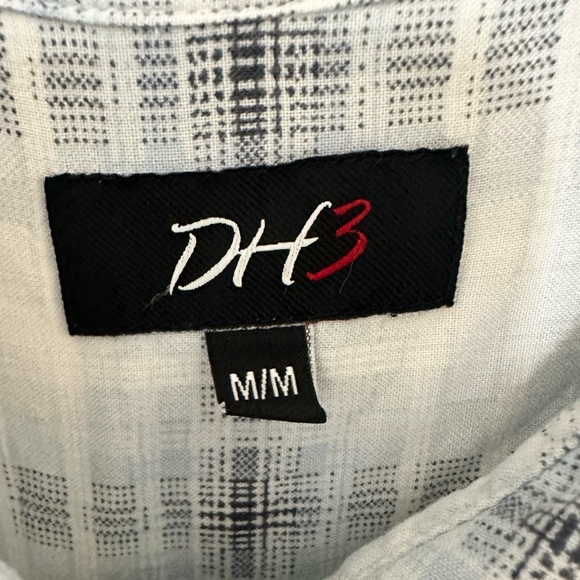 DH3 Plaid Button Up Top - Picture 3 of 3